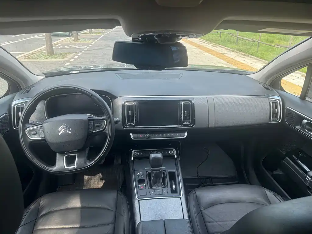 Citroen C6 — миниатюра 4