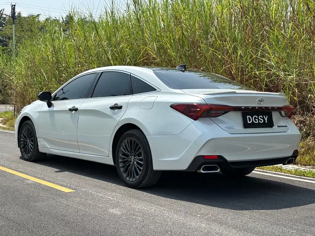 Toyota Avalon — миниатюра 23