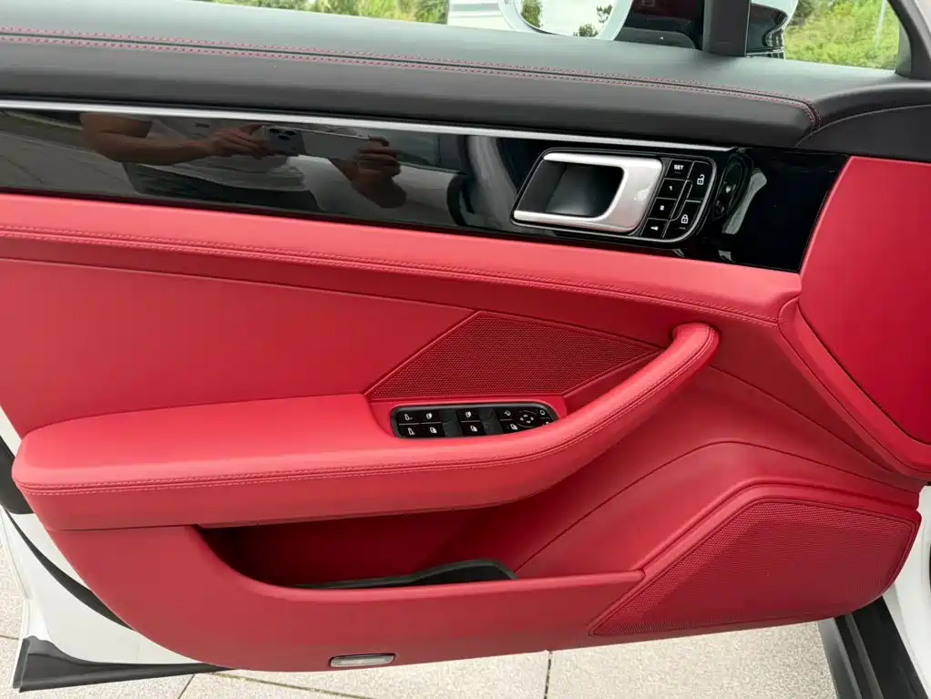 Porsche Panamera — миниатюра 13