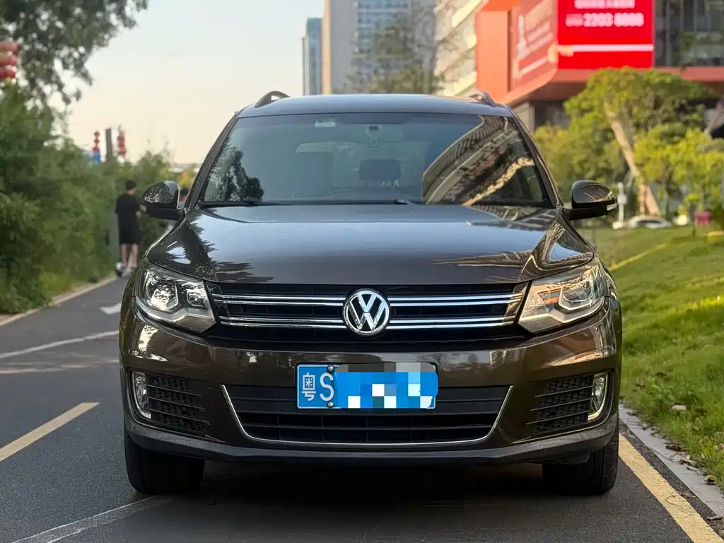 Volkswagen Tiguan — миниатюра 3