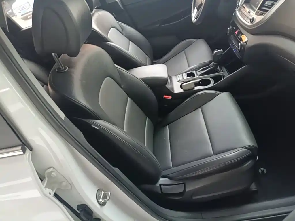 Hyundai Tucson — миниатюра 25