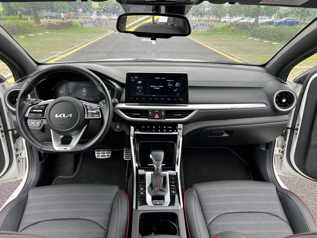 Kia K3 — миниатюра 9
