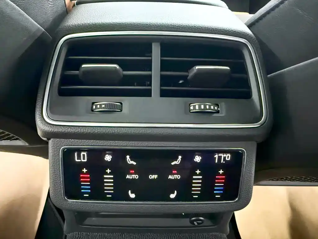 Audi A6L — миниатюра 15