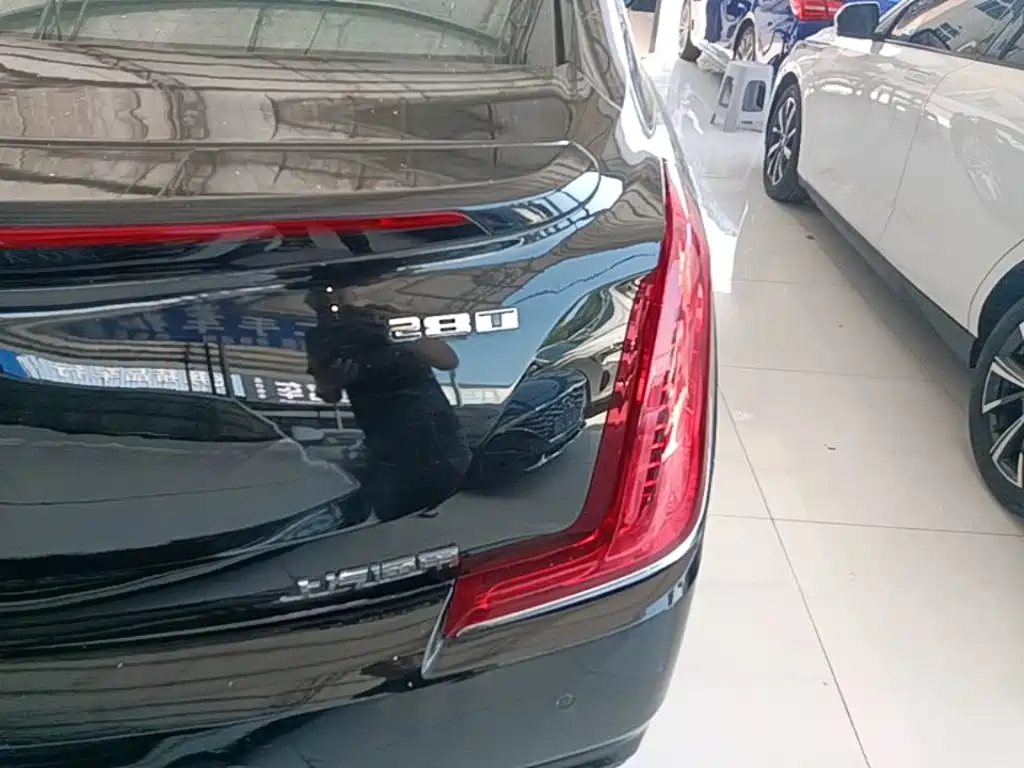 Cadillac XTS — миниатюра 8