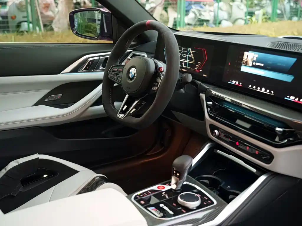 BMW M4 — миниатюра 14