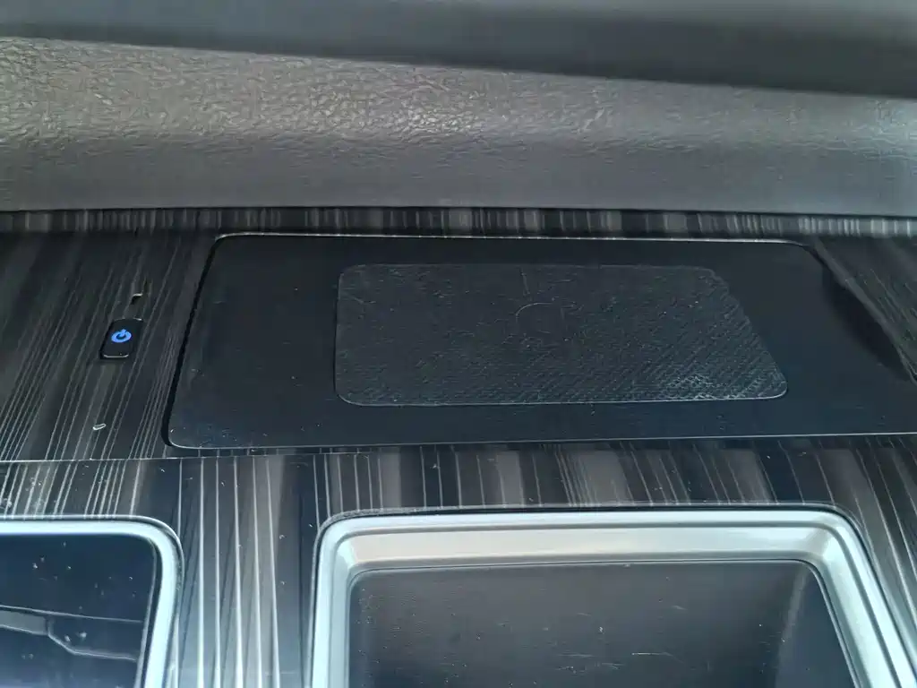 Toyota Sienna — миниатюра 29