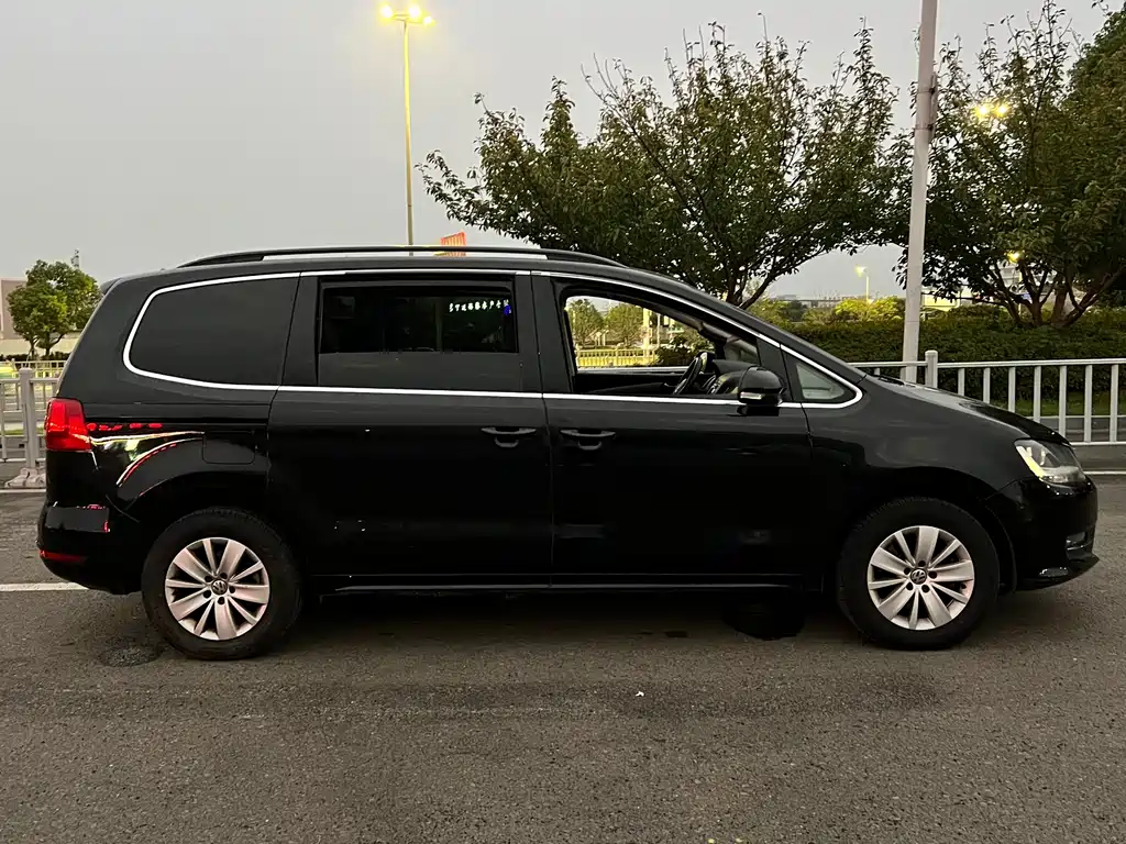 Volkswagen Sharan — миниатюра 14