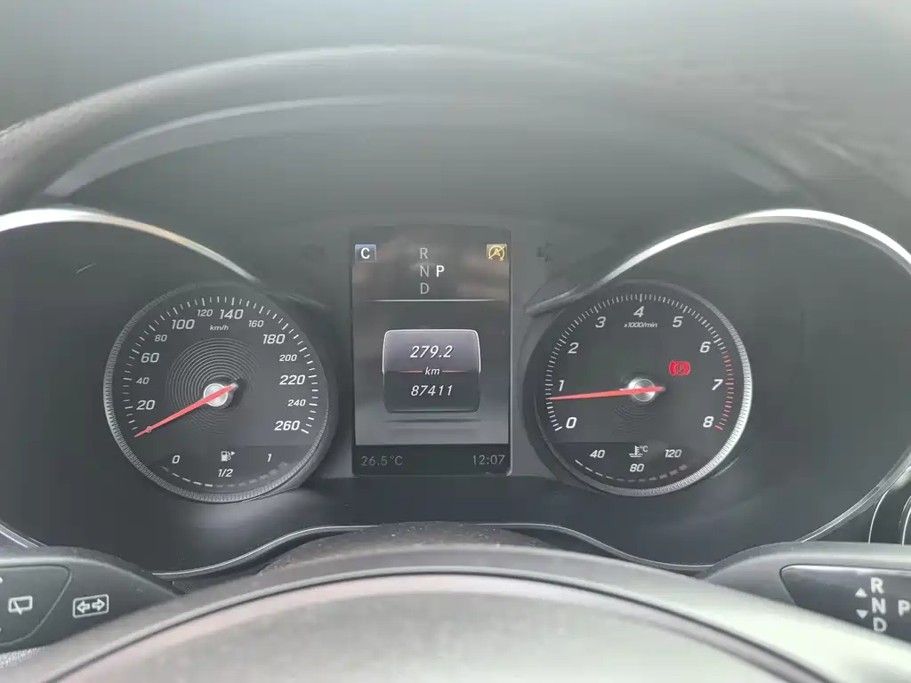 Mercedes-Benz GLC — миниатюра 8