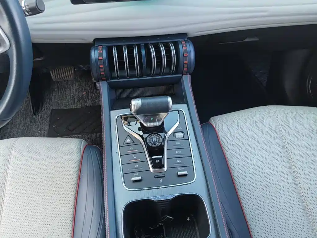BYD Yuan Plus — миниатюра 14