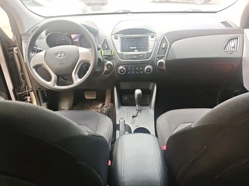 Hyundai ix35 — миниатюра 6