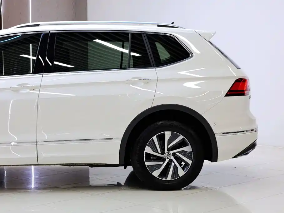 Volkswagen 途观L插电混动 — миниатюра 4