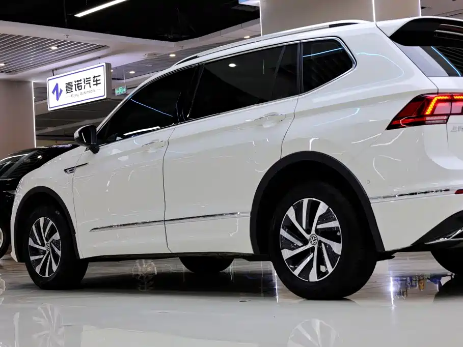 Volkswagen 途观L插电混动 — миниатюра 12