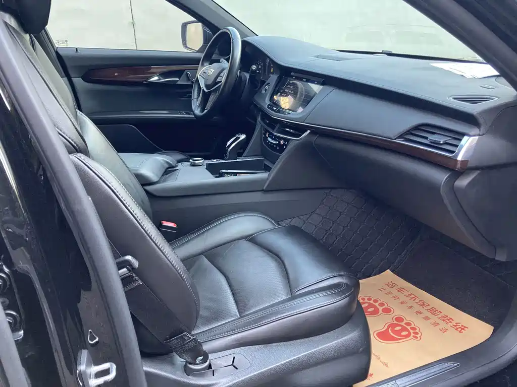 Cadillac CT6 — миниатюра 10