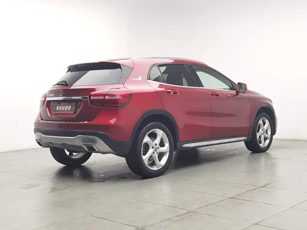 Mercedes-Benz GLA — миниатюра 2