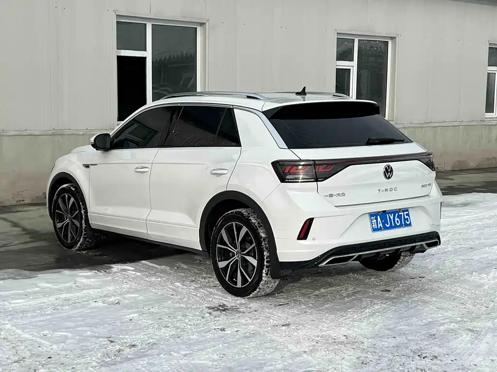 VOLKSWAGEN T ROC EXPLORING SONGS