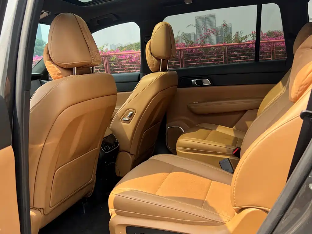 Li Auto Li ONE — миниатюра 9
