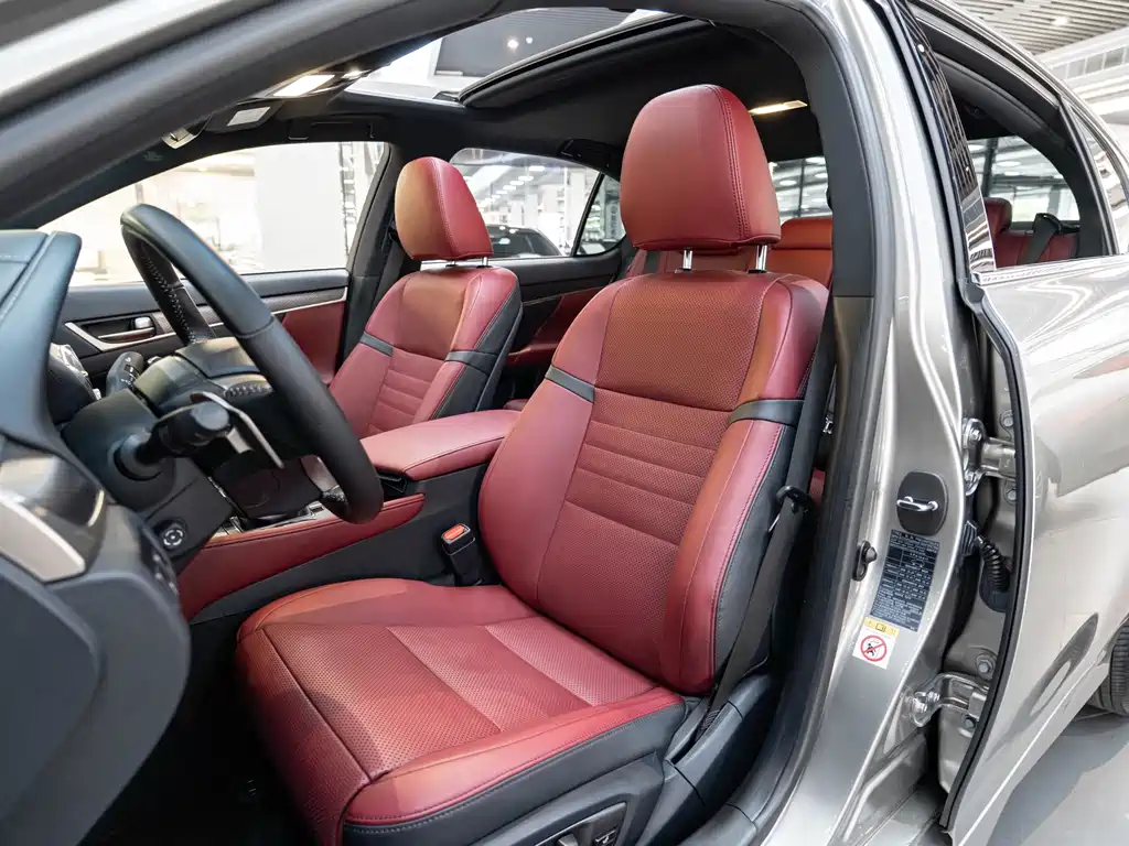 Lexus GS — миниатюра 11