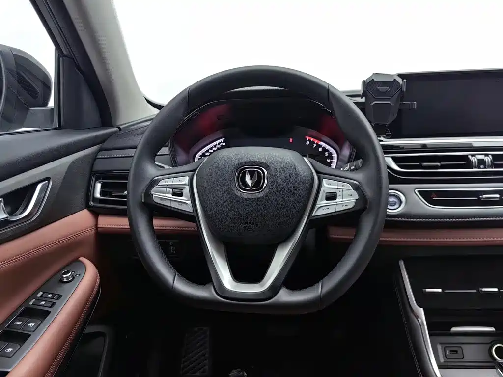 Changan CS75 — миниатюра 11