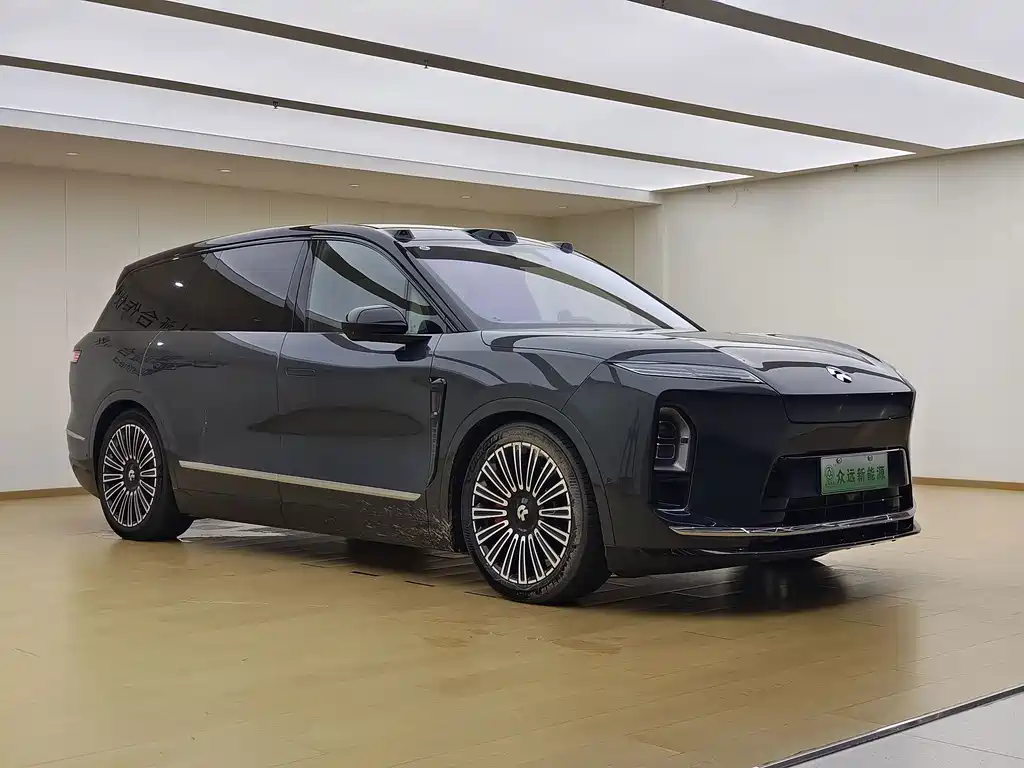 NIO ES8 — миниатюра 4