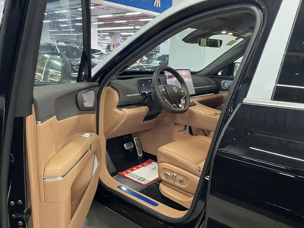 Leapmotor Leapmotor D19 — миниатюра 6