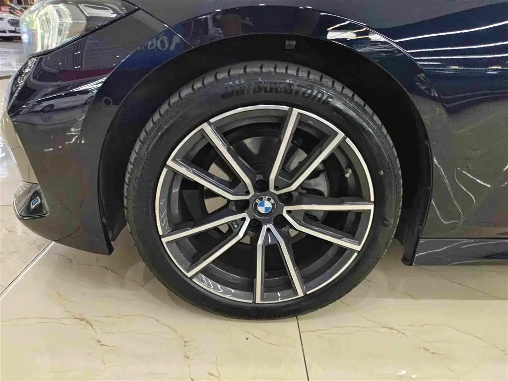 BMW 3 Series — миниатюра 10