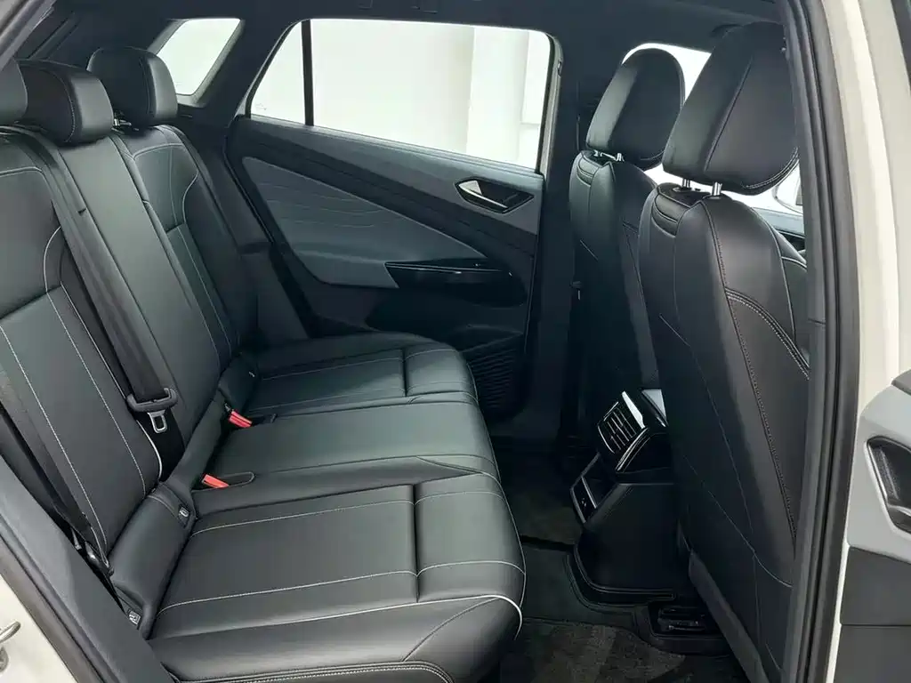 Volkswagen ID.4 X — миниатюра 7