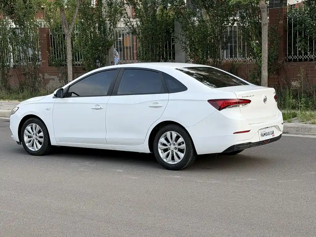 Buick Excelle — миниатюра 4