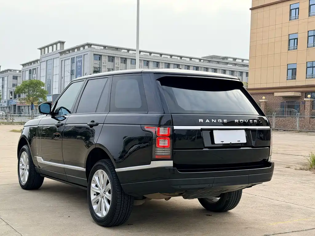 Land Rover Range Rover 2015 3.0 TDV6 Vogue