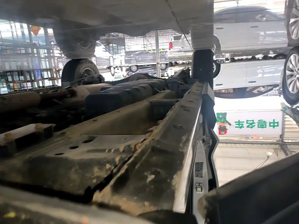Wuling Hongguang S3 — миниатюра 21