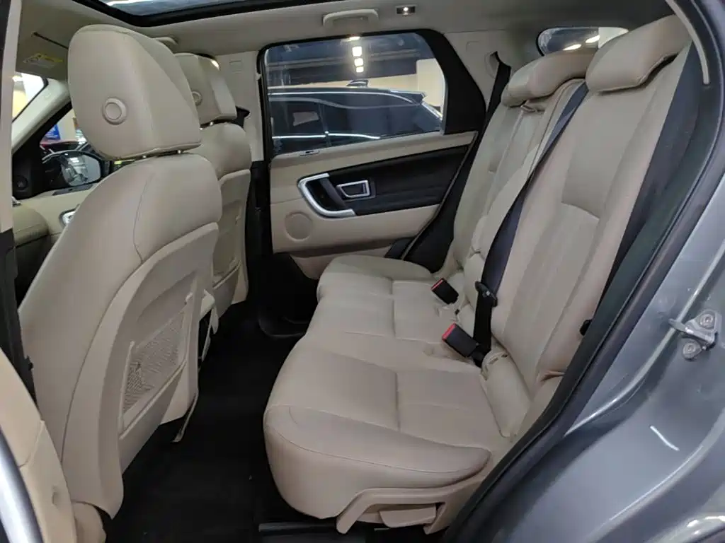 Land Rover Discovery Sport — миниатюра 17