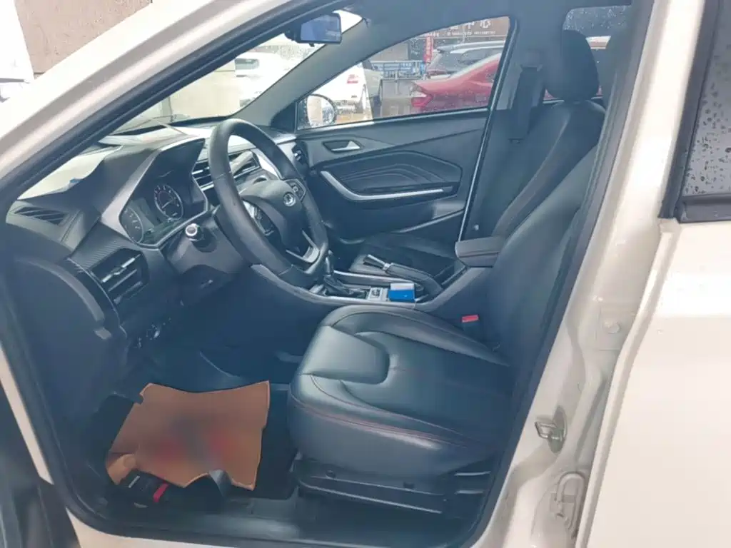 Chery Tiggo 3x — миниатюра 15