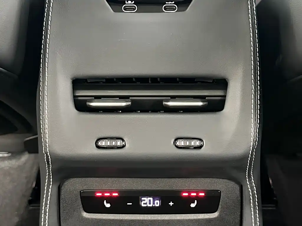 Audi A5L — миниатюра 21