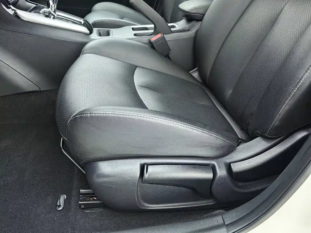 Nissan Sylphy — миниатюра 20