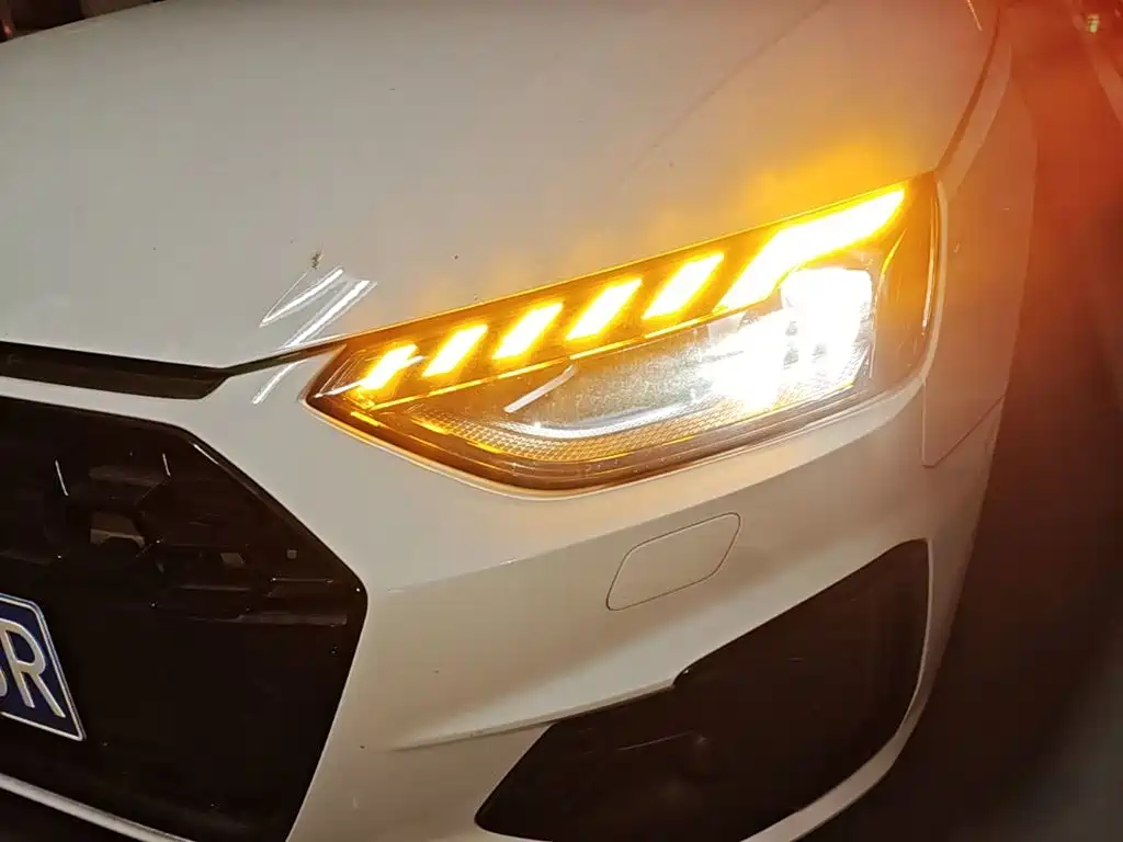 Audi A4L — миниатюра 24
