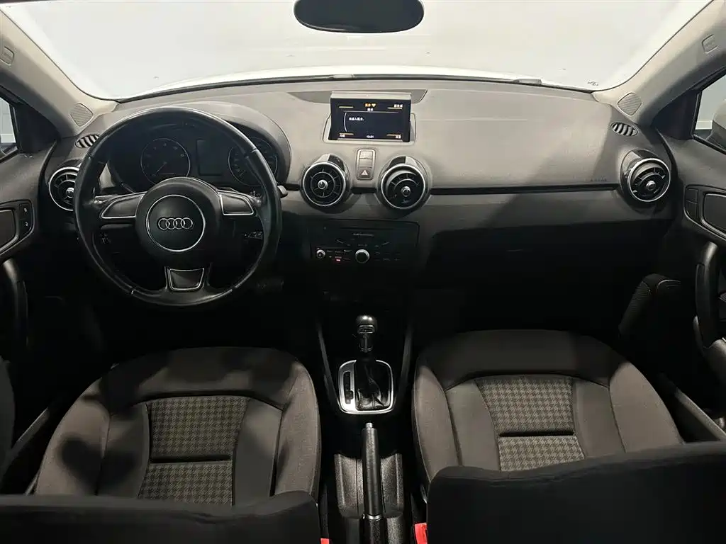 Audi A1 — миниатюра 10
