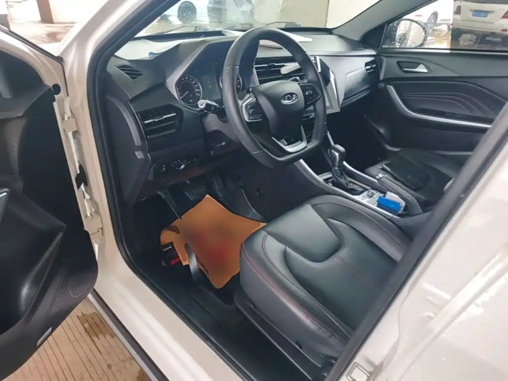Chery Tiggo 3x — миниатюра 16