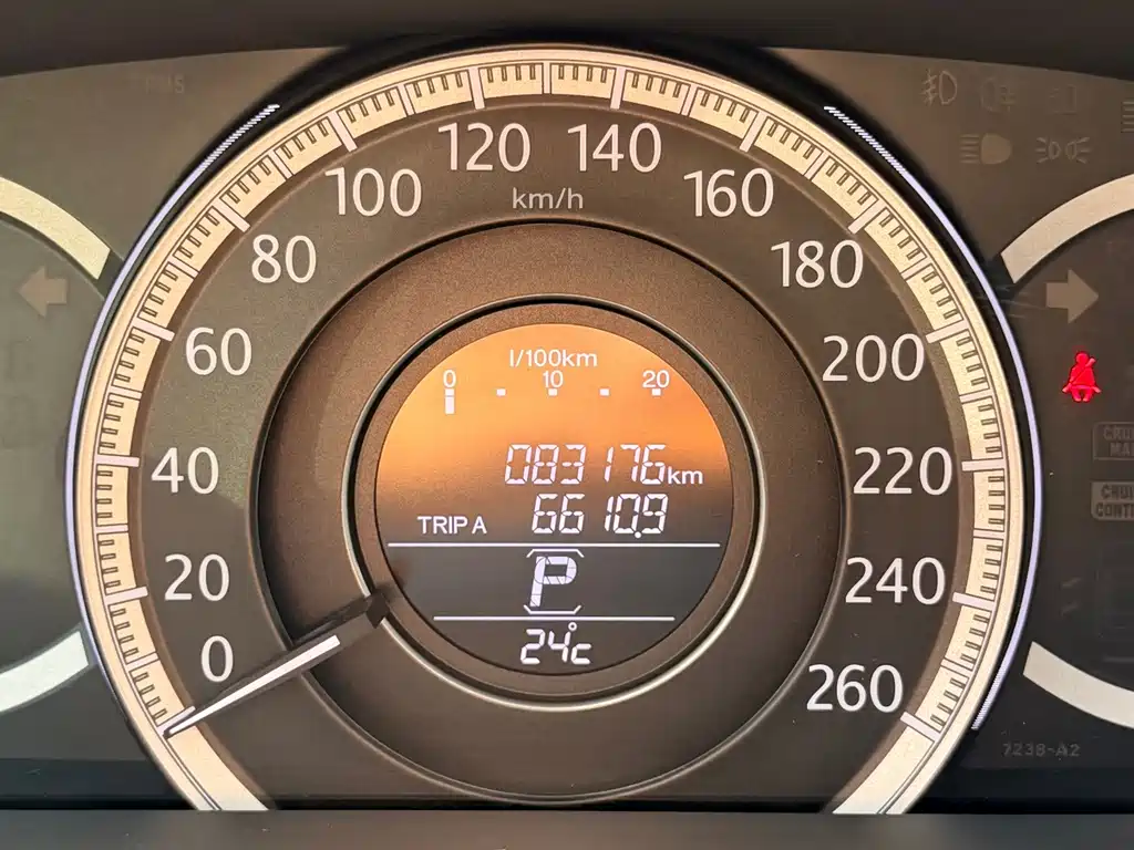 Honda Accord — миниатюра 8