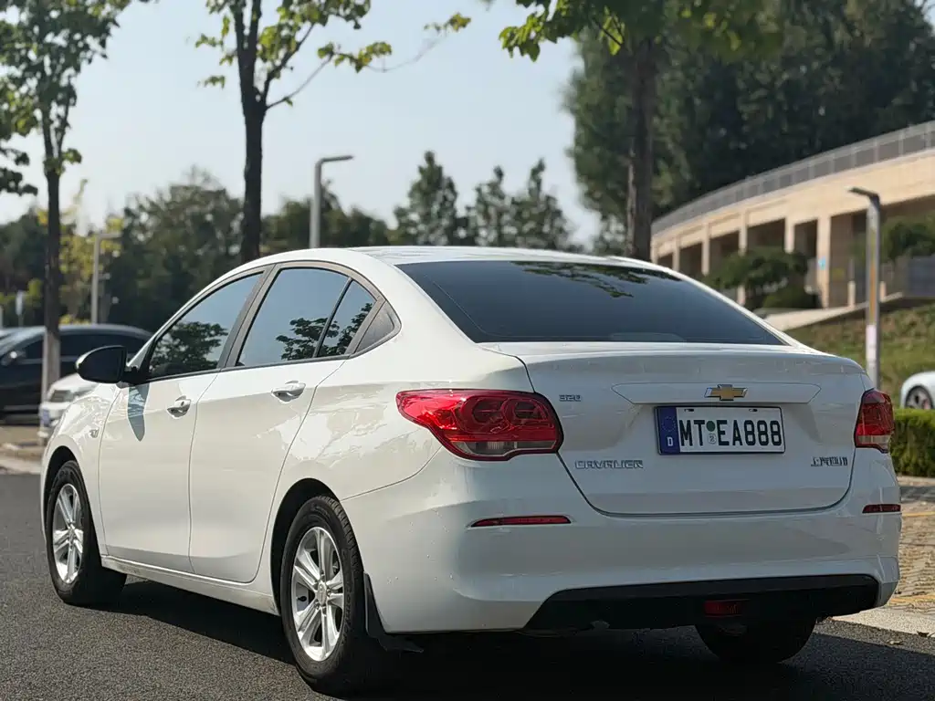 Chevrolet Cavalier — миниатюра 4