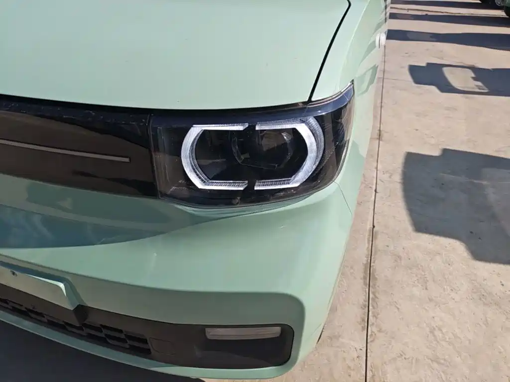 Wuling MINIEV — миниатюра 24