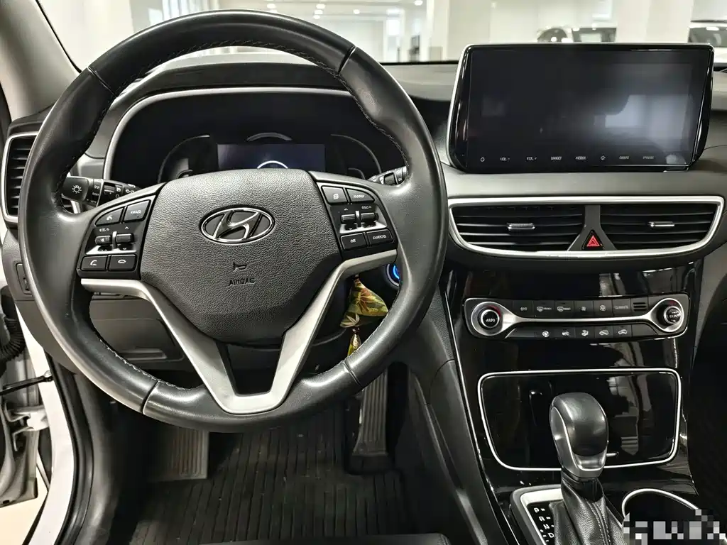 Hyundai Tucson — миниатюра 7
