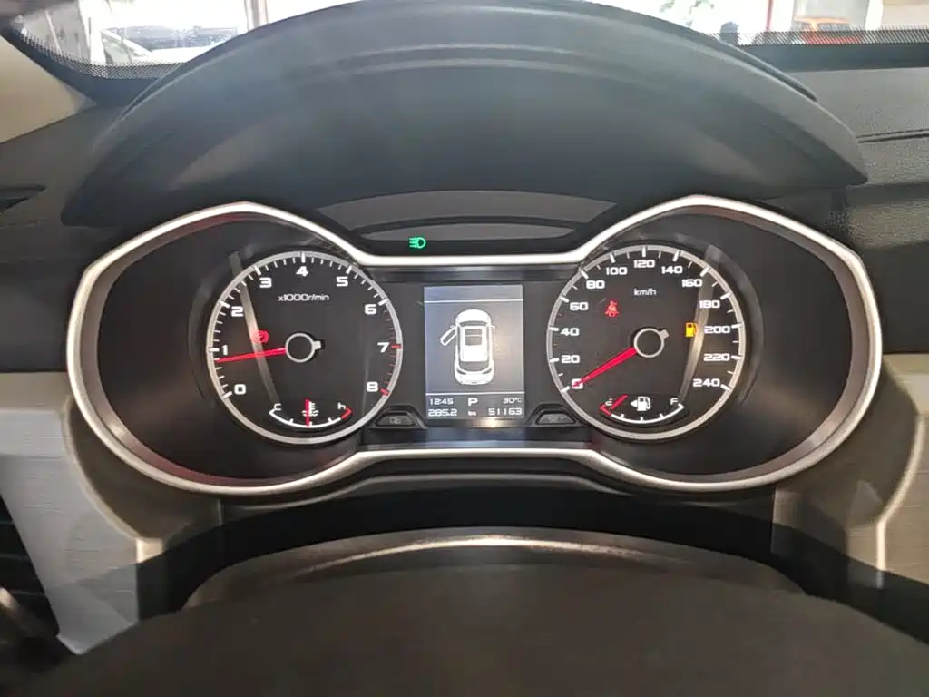Geely Boyue — миниатюра 12