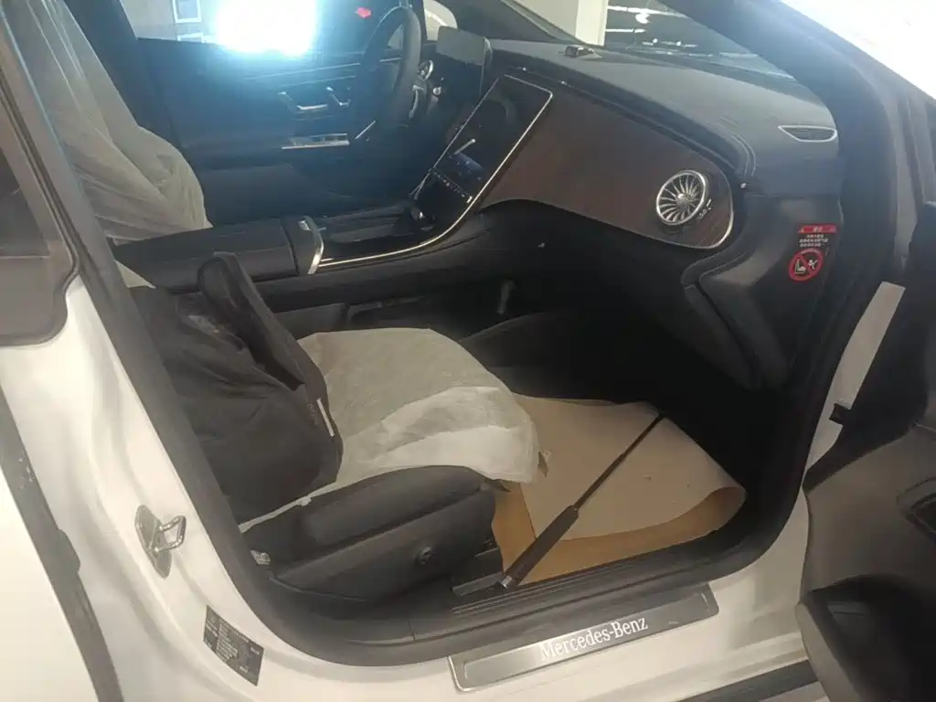 Mercedes-Benz EQE — миниатюра 9