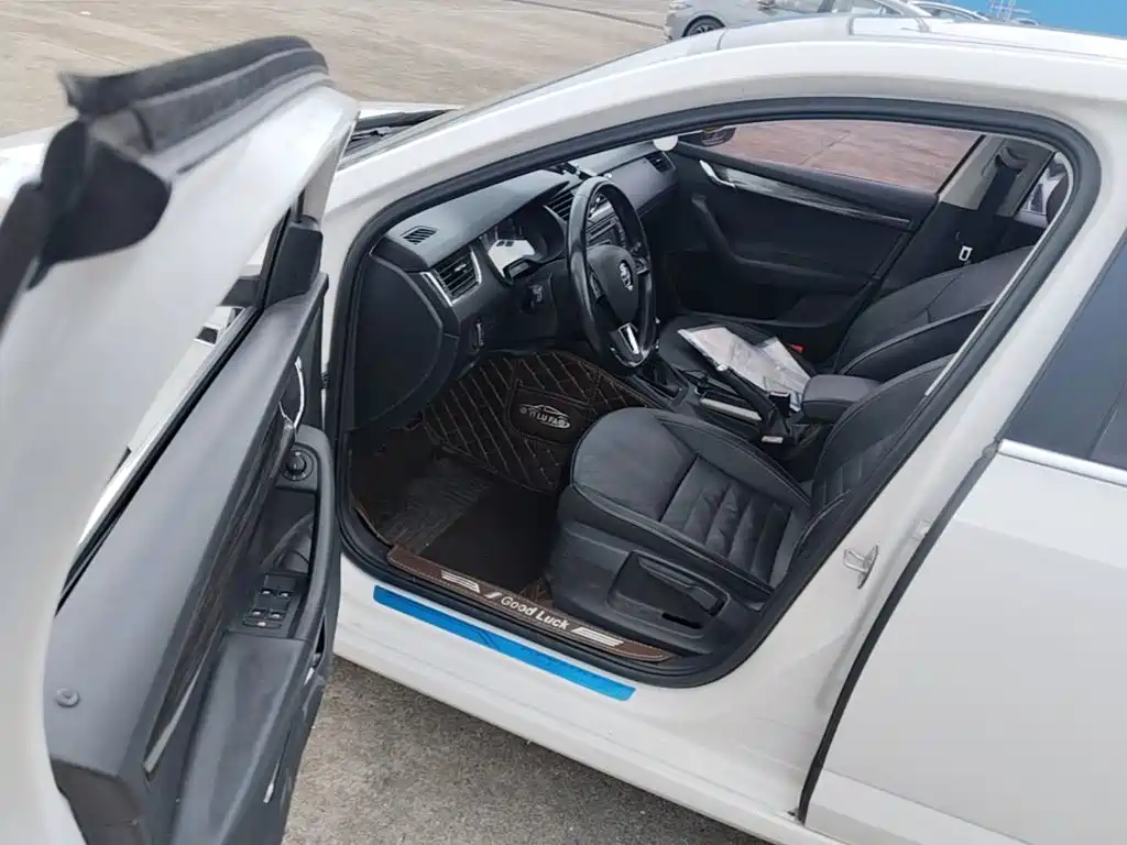 Skoda Octavia — миниатюра 21
