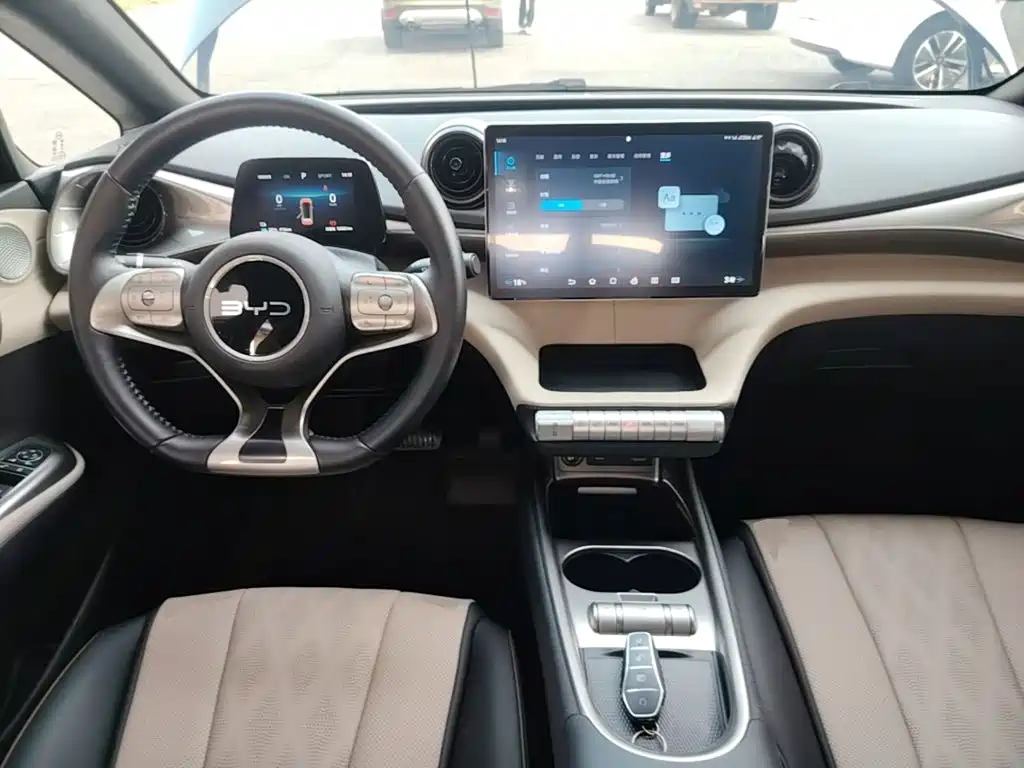 BYD Dolphin — миниатюра 10