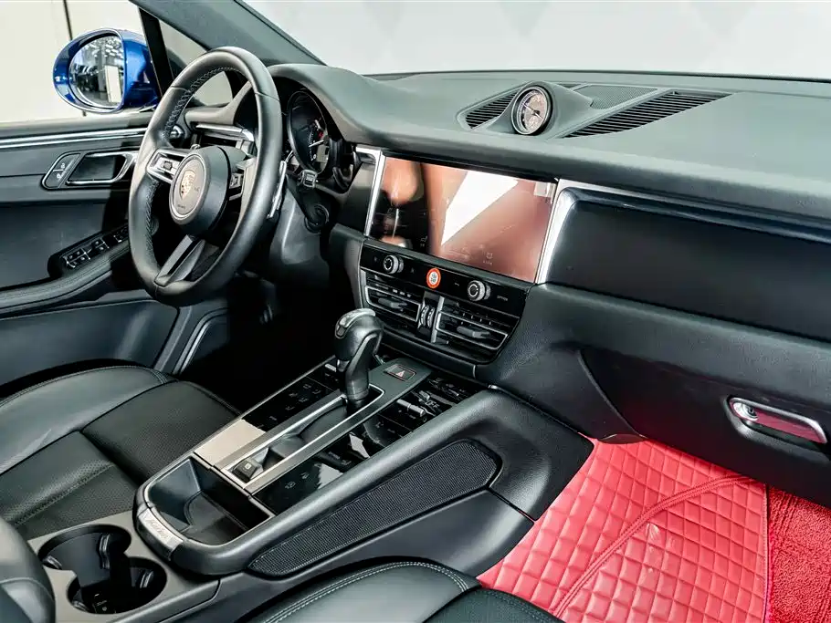 Porsche Macan — миниатюра 17