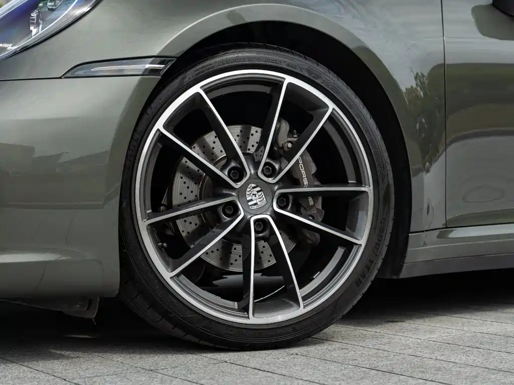 Porsche 911 — миниатюра 8