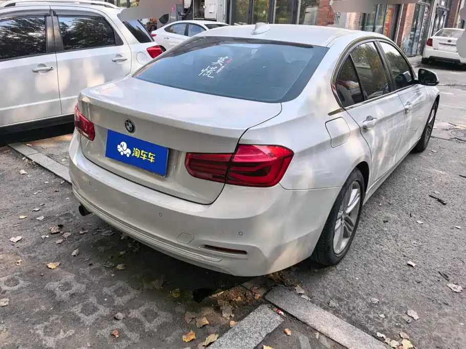 BMW 3 Series — миниатюра 3