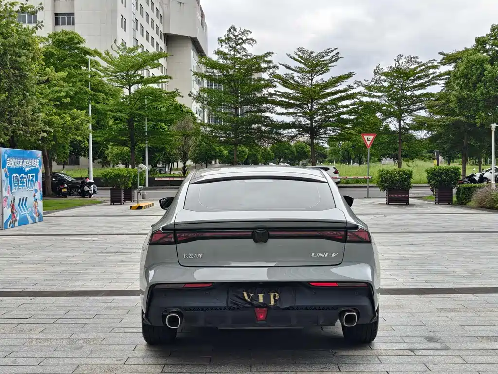 Changan UNI-V — миниатюра 14