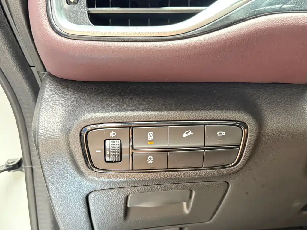 GAC Motor Trumpchi M6 — миниатюра 17
