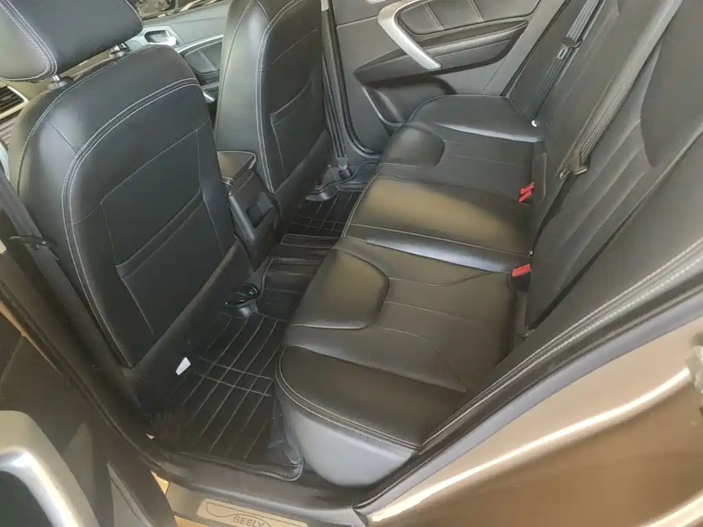 Geely Emgrand — миниатюра 17